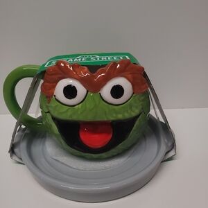 Sesame Street Oscar the Grouch Mug & Cookie Plate